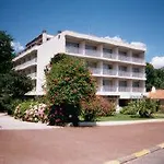 Hotel Du Parc 3*